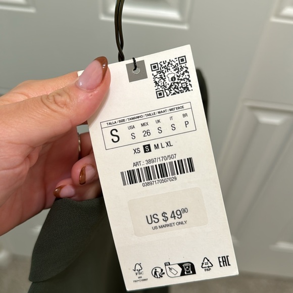 Zara Women’s Green dress, size S - Picture 4 of 4